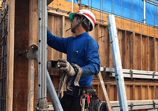 型枠の建て込みのイメージ